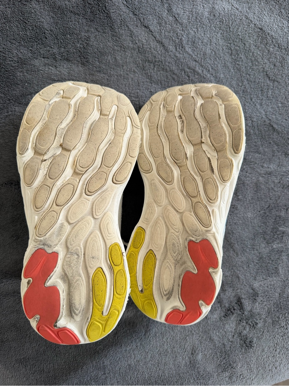 New Balance Fresh Foam X More v4 (Sea Salt with Pink/Multi/Blue) - Picture 7 of 9